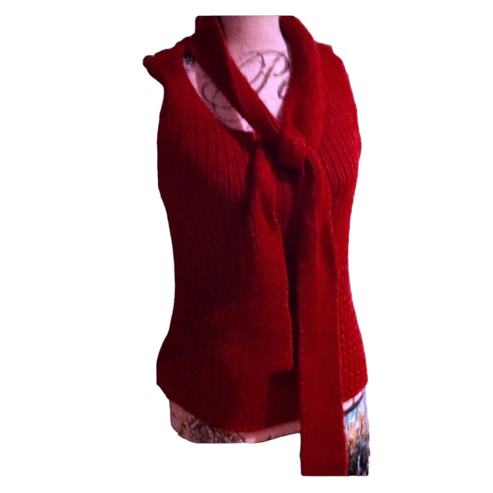 DEEP MANDARIN SLEEVELESS KNIT SWEATER ATTACHED TIE